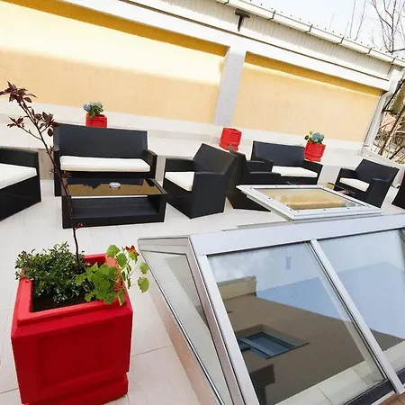 Code Bed & Breakfast 3*